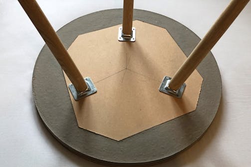 Sådan støber du et bord i træ og beton